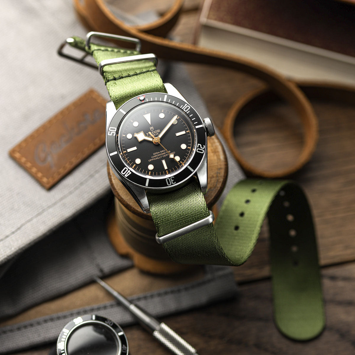 Green nato watch on sale strap