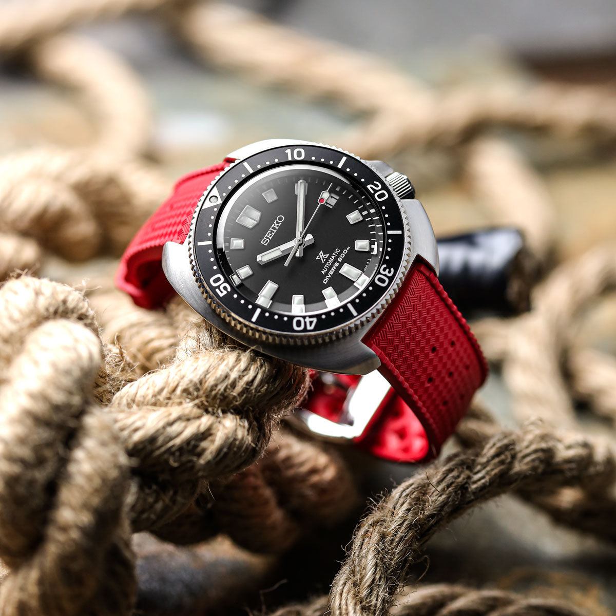 Seiko Diver's Watch's first fabric strap model is now available! – GO OUT