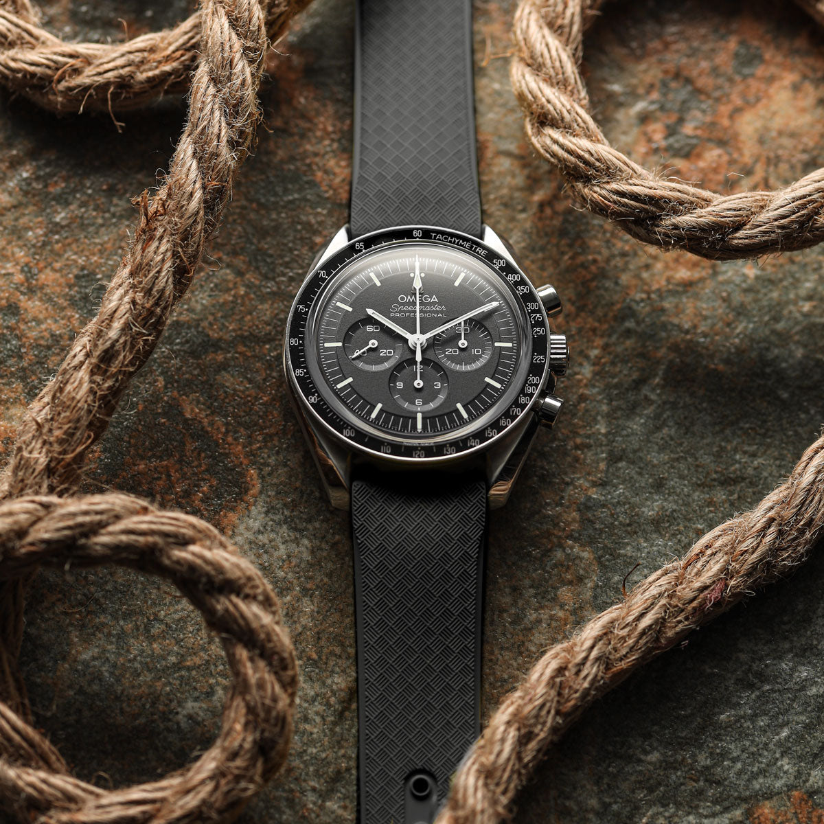 StormTropic Rubber Watch Strap (MKII) - Anthracite Grey